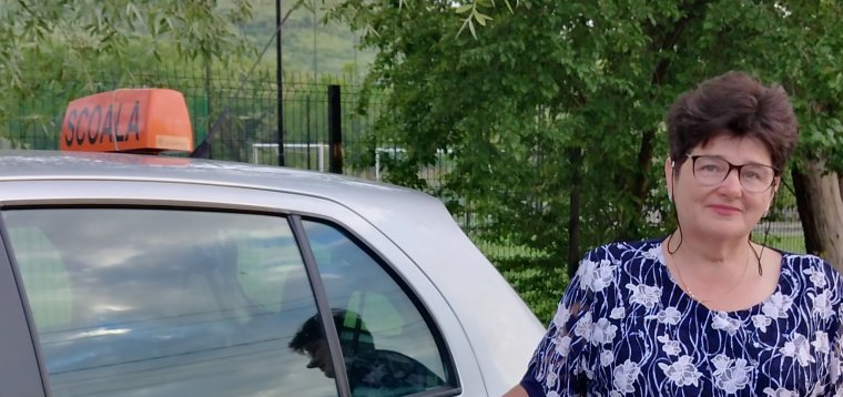 Nemcsak talál, hanem mész is! – Így lett gépjárművezető oktató Lakatos Ildikó