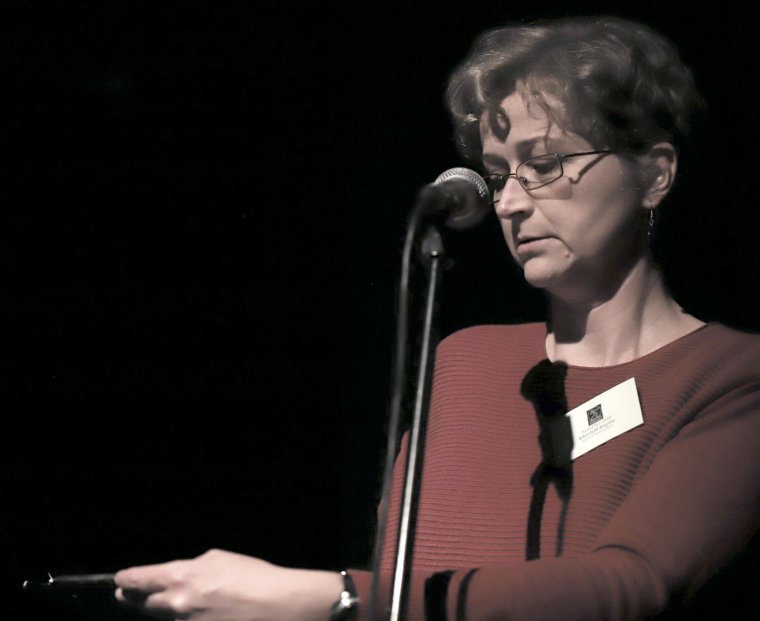 Balogh Brigitta filozófus: Nem minden béke, ami annak látszik