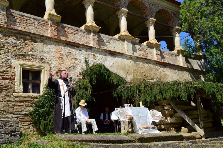 Keresd, a viszály és a béke otthona