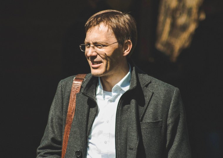 Dr. Vik János: Az ember szeretné értelmét látni annak, hogy él