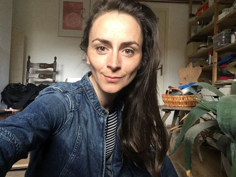 Orosz Annabella könyvillusztrátor: Sehonnan sem megyünk el végleg