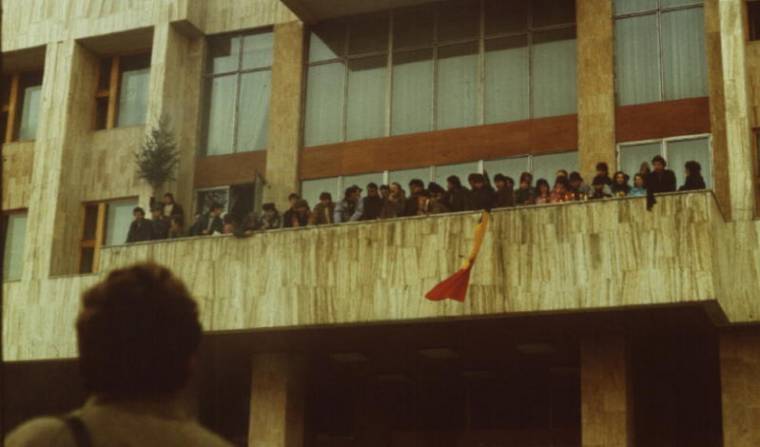 Rendszerváltó december