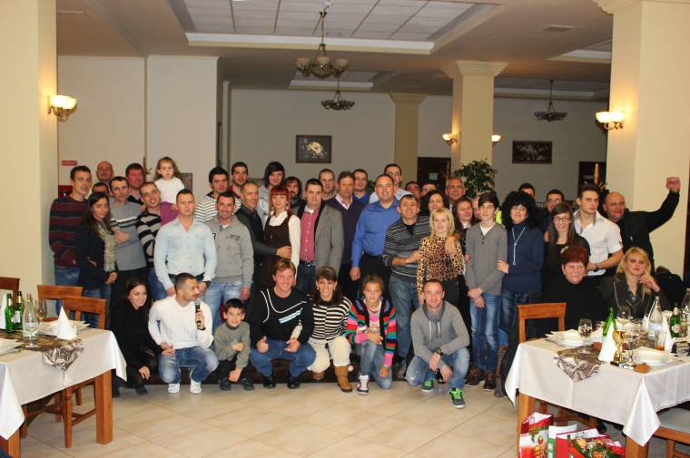 Hangos sikerrel járt le az ügyességi autóverseny