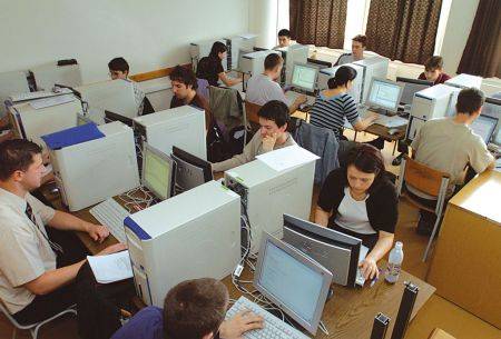 Megszűnés fenyegeti a BBTE csíkszeredai kihelyezett tagozatát