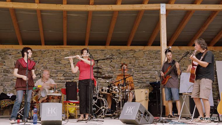 Világzenei est Csíkszeredában