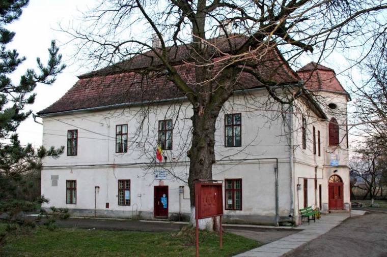 Felújították az egykori Eperjesi kastélyt Mikefalván
