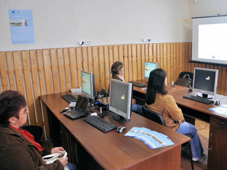 Ingyenes tanfolyamok munkanélkülieknek