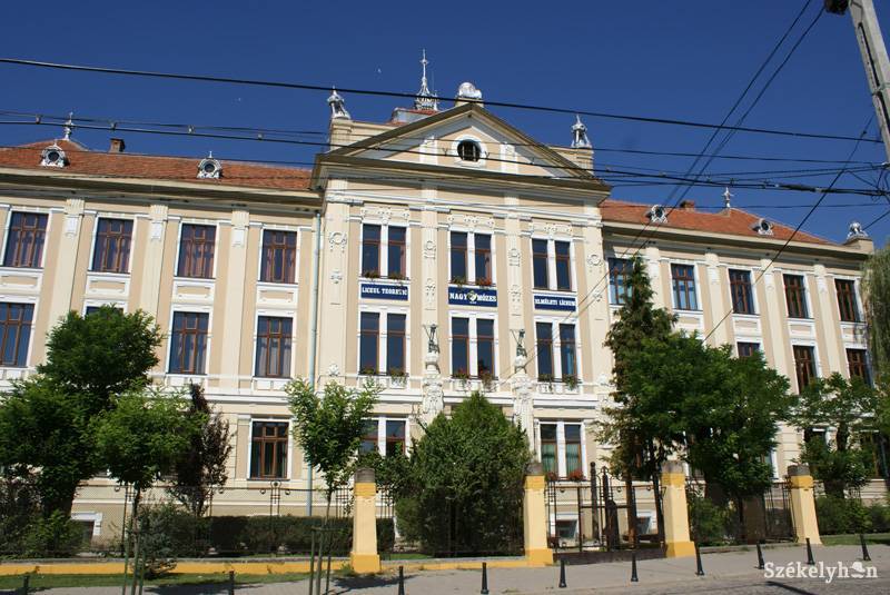 •  Fotó: Bartos Lóránt