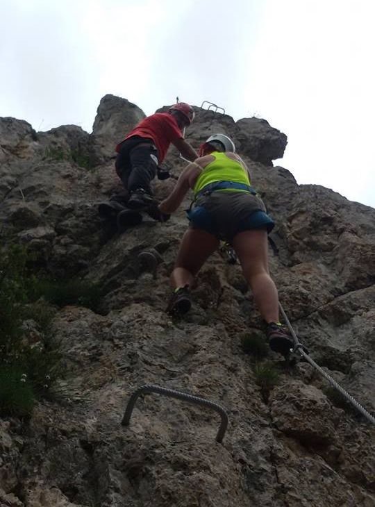 Bepánikolt sziklamászót mentettek a Kis-Cohárdon