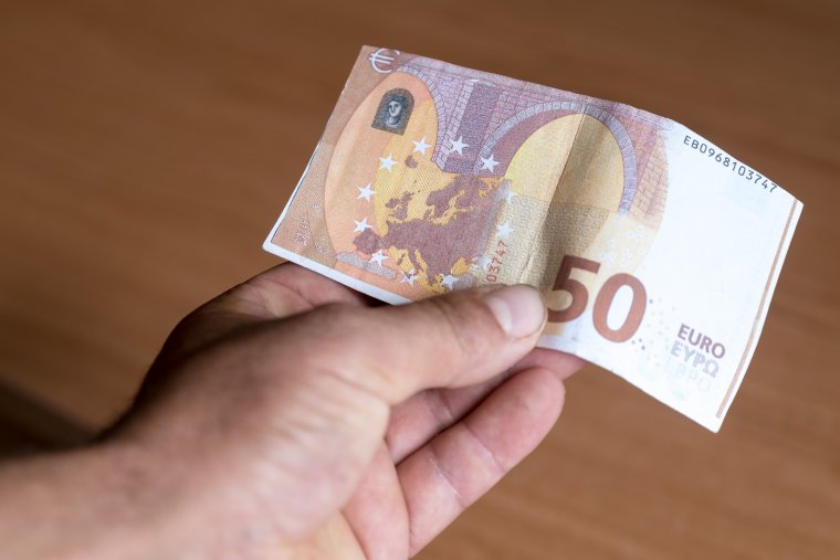 Ilyen ötveneurós bankjeggyel ne akarja felváltatni a pénzét