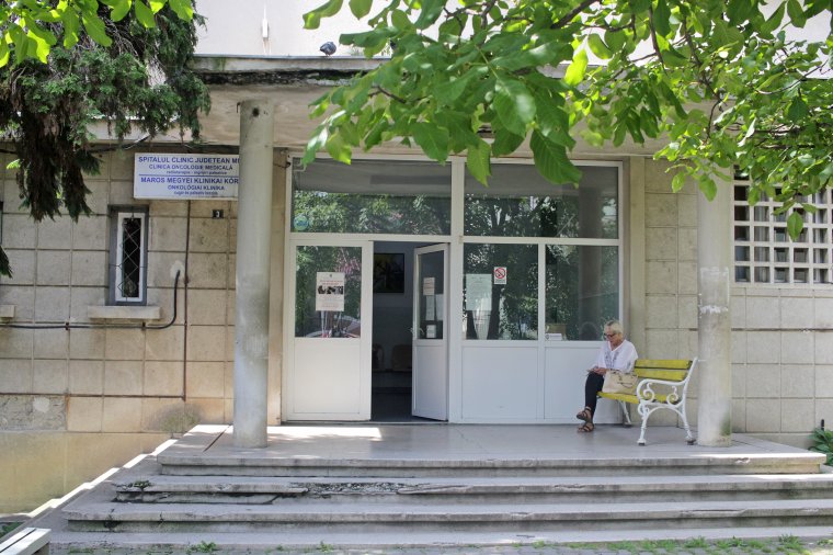 Késik a sugárterápiás bunker megépítése