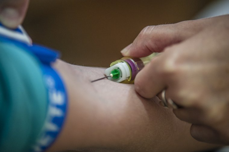 Nem szakad meg a kezelés alatt állók gyógyszeres terápiája