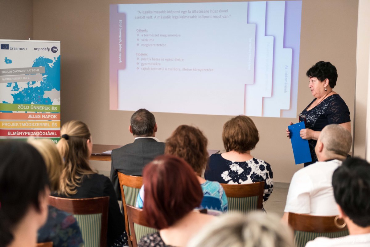A konferencián a projekt első évét értékelték •  Fotó: Veres Nándor