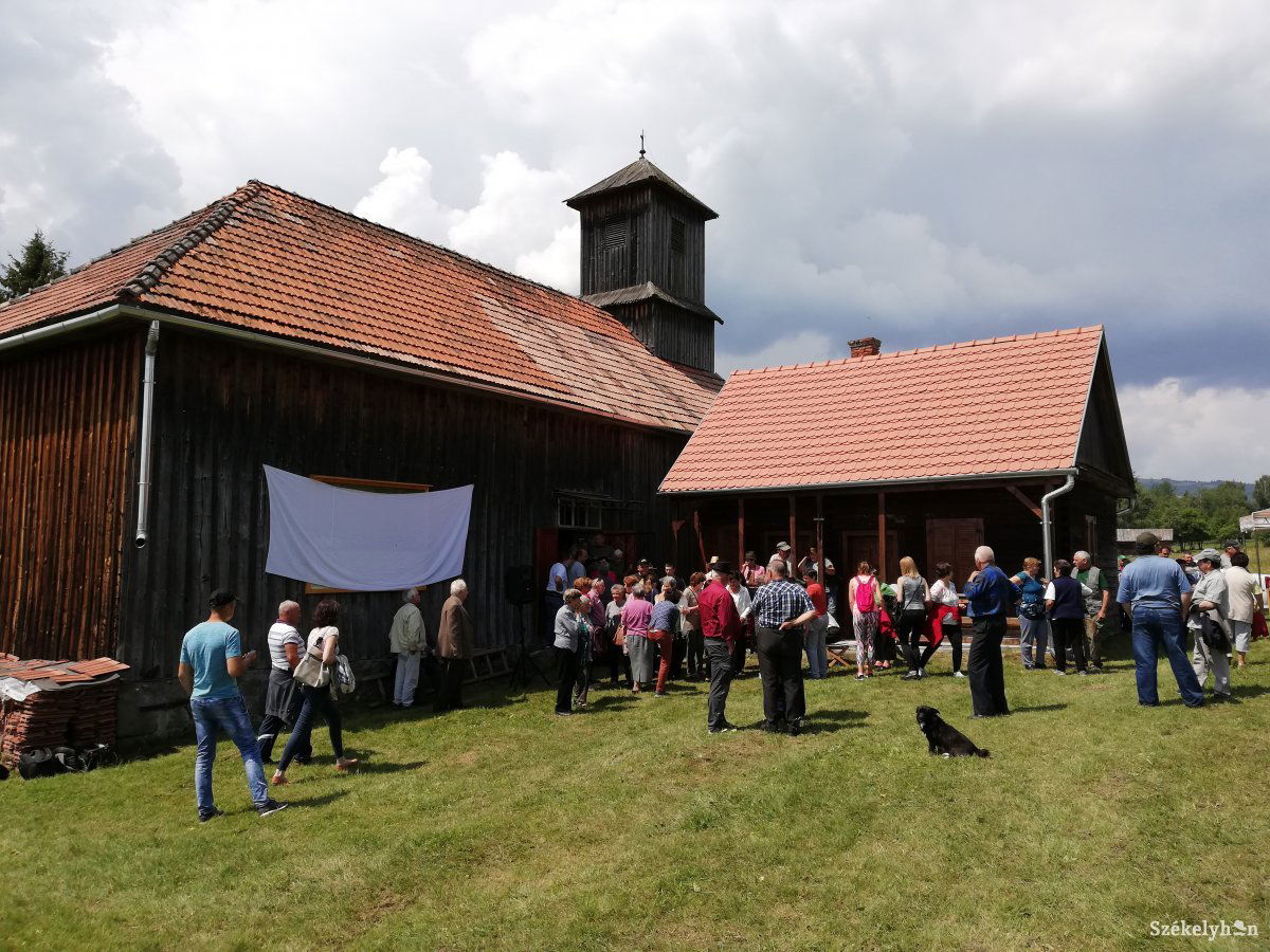 Szombaton ismét benépesült a kihalt falurész. „Kicsibükk a lelkekben él” – hangzott el az eseményen •  Fotó: Pethő Melánia