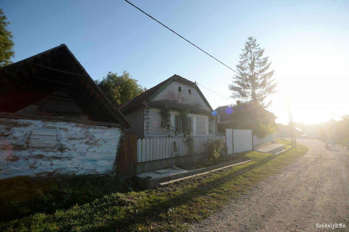 Kesze-kusza megvalósítás. A polgármesterrel sem közölték, mikor indulhat be a szolgáltatás •  Fotó: Barabás Ákos