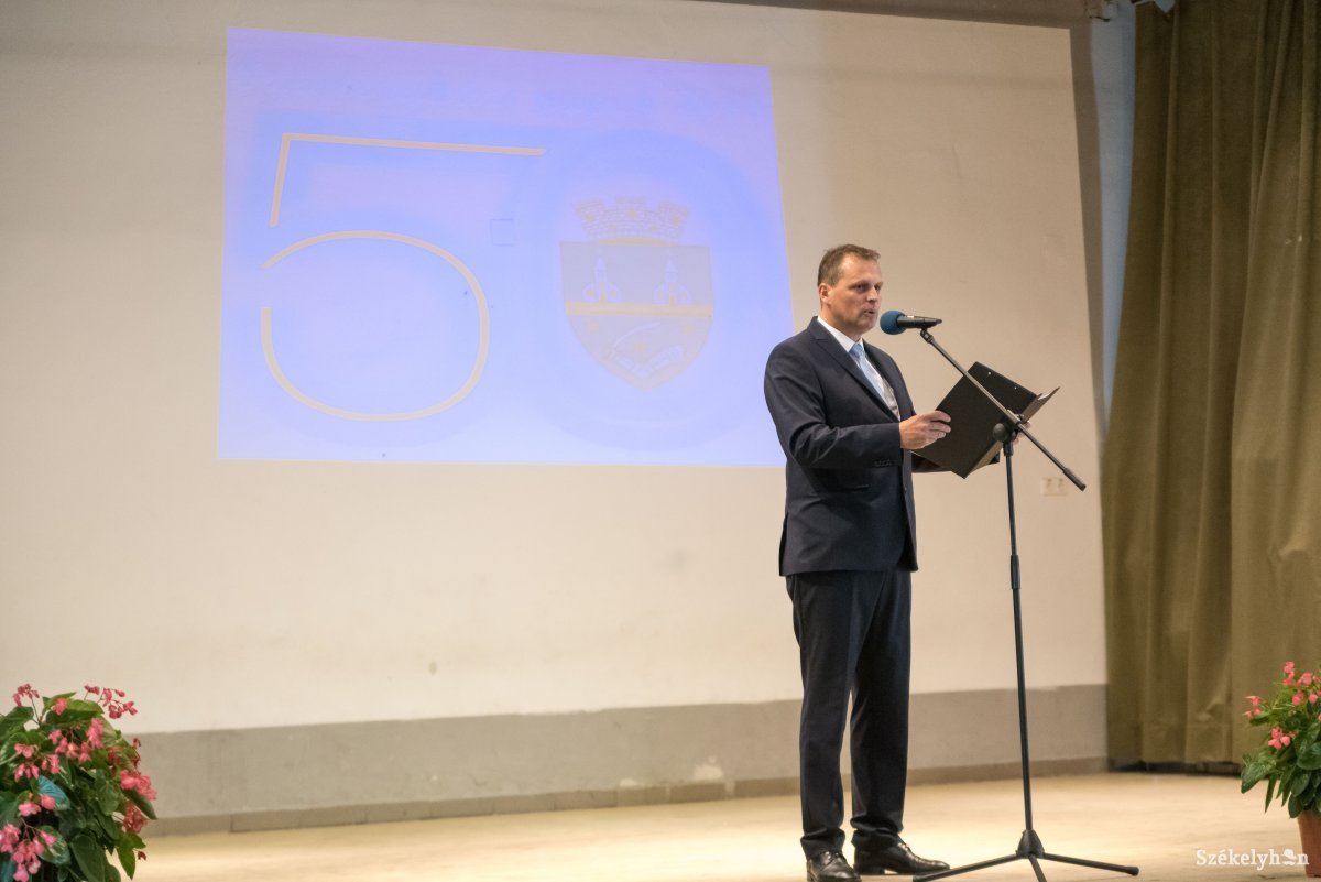 •  Fotó: Veres Nándor