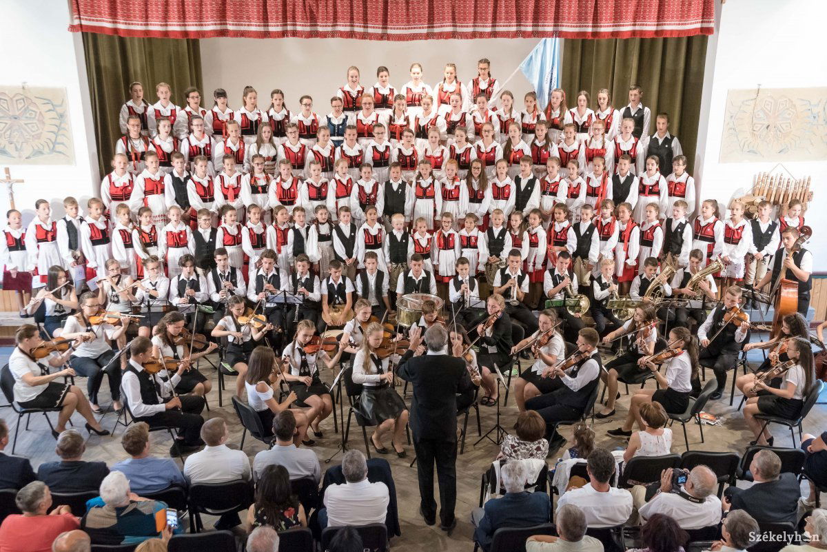 •  Fotó: Veres Nándor