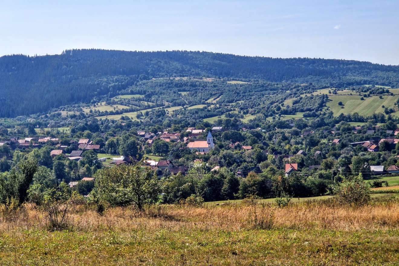 Kézdimartonos madártávlatból