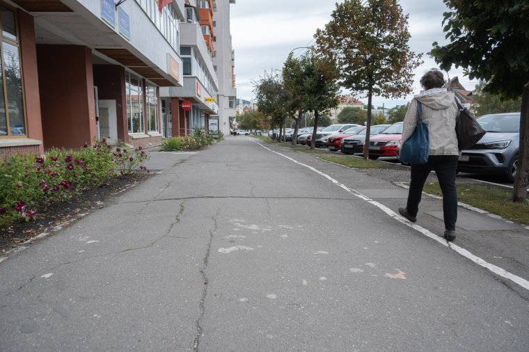 Járdafelújítás is lesz a csíkszeredai Kossuth Lajos utcában