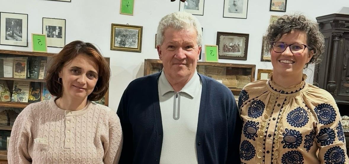 Az idei évfordulón Bedőházi Beáta, Bíró Béla és Bíró Boróka várják az érdeklődőket •  Fotó: Bíró Boróka archívuma