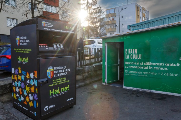 Erdélyben már sok helyen jól működik a textilhulladék szelektív gyűjtése