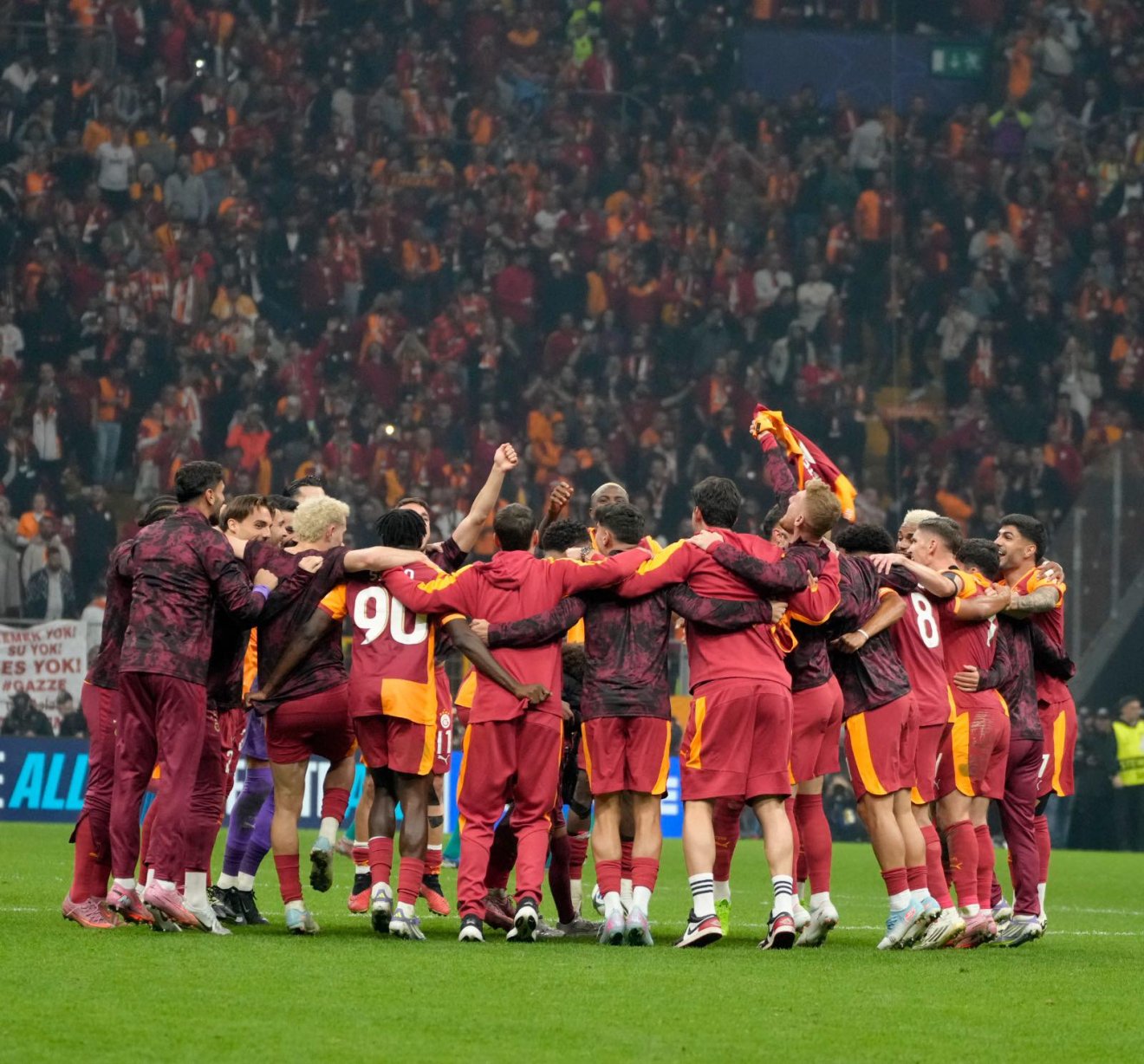•  Fotó: Facebook/Galatasaray