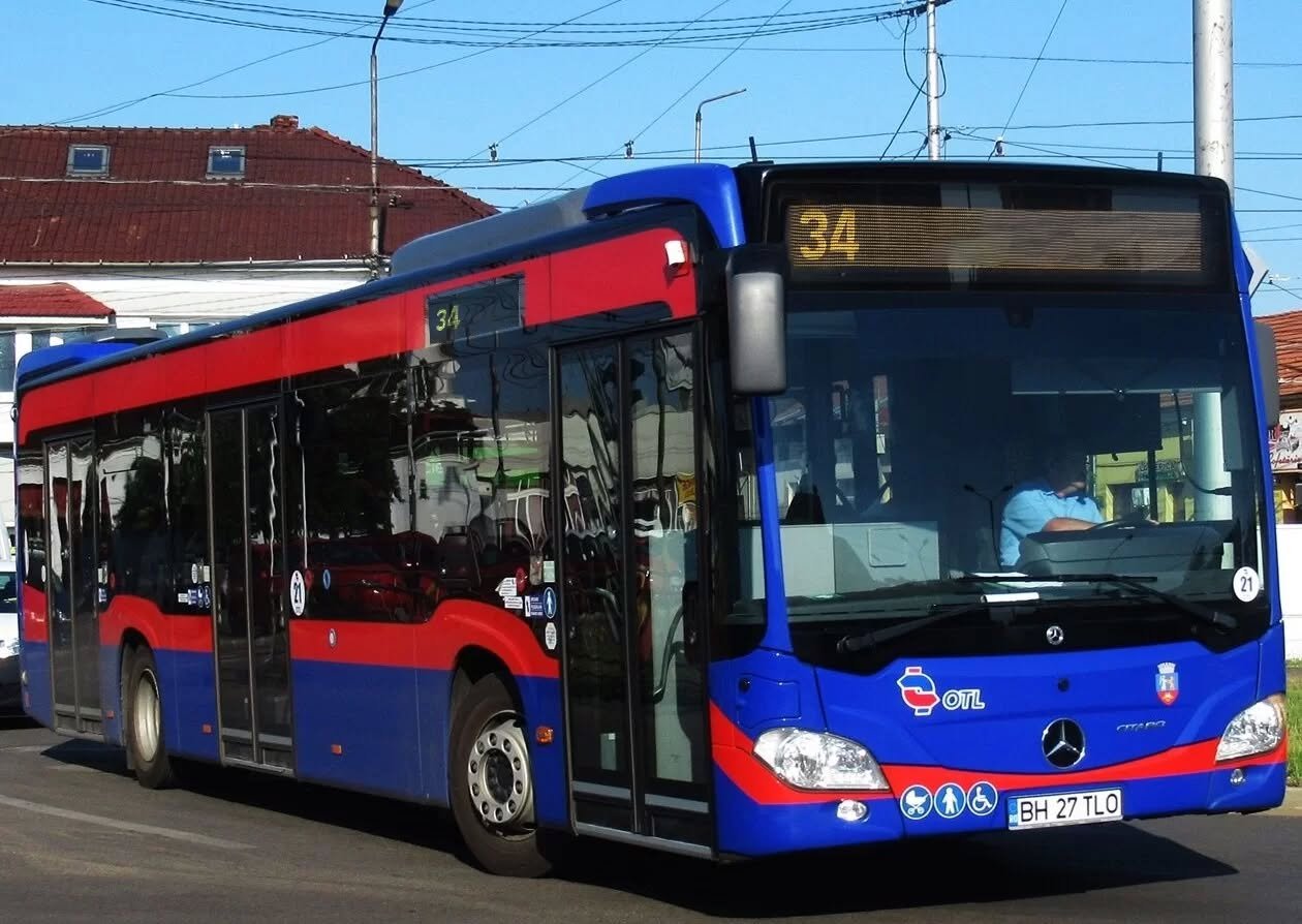 határ