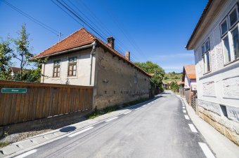 A szigorú feltételek miatt nem sikerült pályázniuk, ezért saját büdzséből modernizáltak a zetelakiak