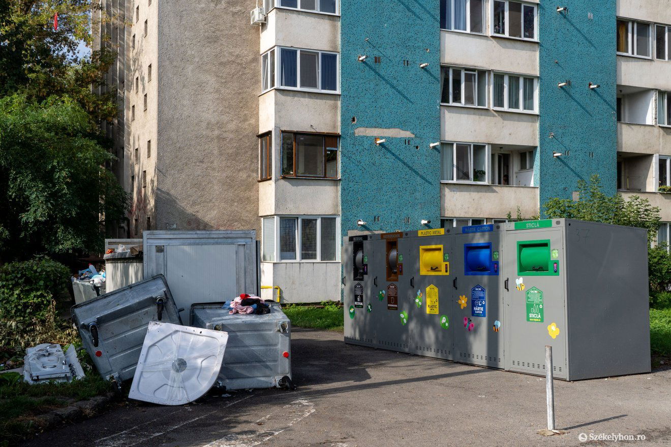 Most is vannak gondok a nagy méretű hulladék elhelyezésével •  Fotó: Haáz Vince