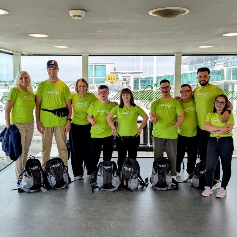 Hat sportoló és három kísérő képviselő Romániát a portugál különleges sportversenyen •  Fotó: Special Olympics Romania