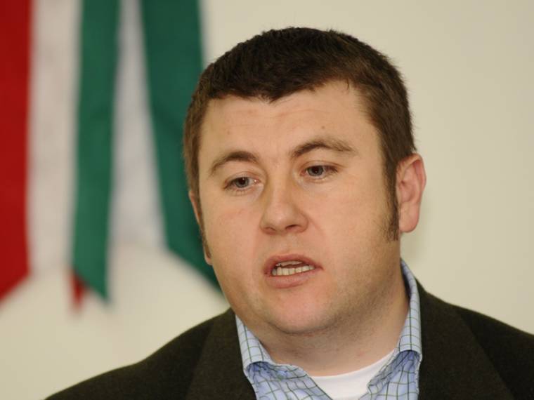 Borboly: Igényelni fogom a magyar állampolgárságot