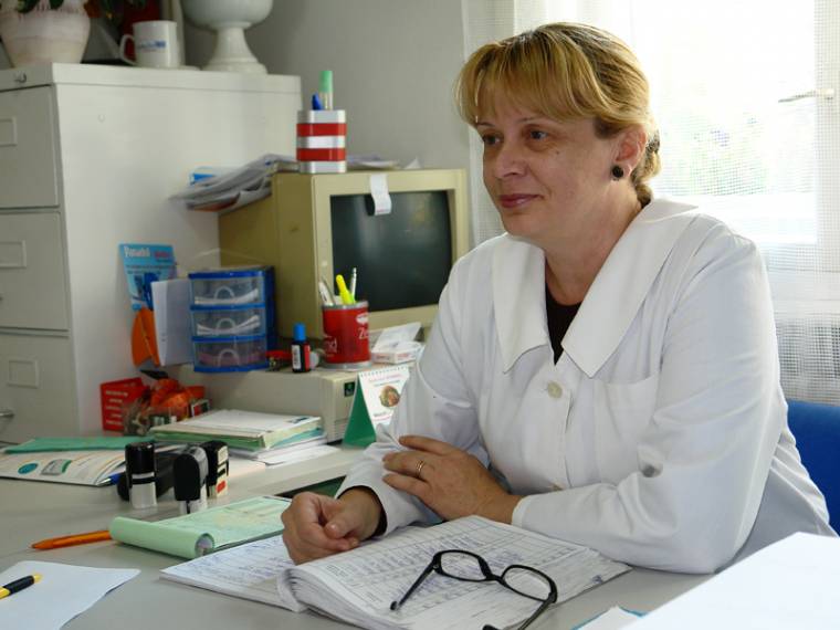A felelősség áthárítására panaszkodnak a háziorvosok