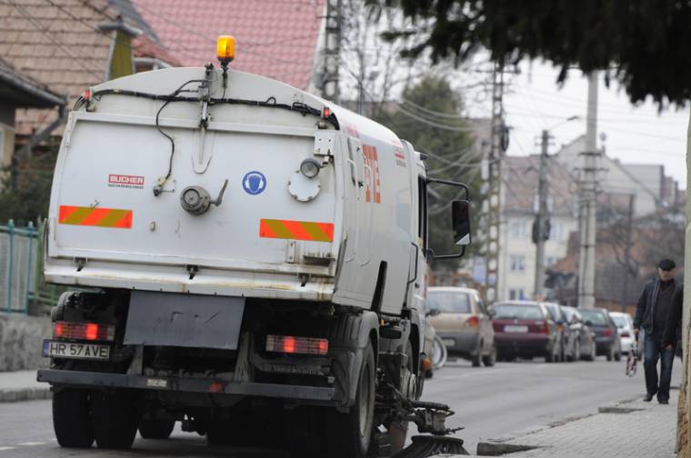 A kedvezőtlen időjárás a nagytakarítást is akadályozza