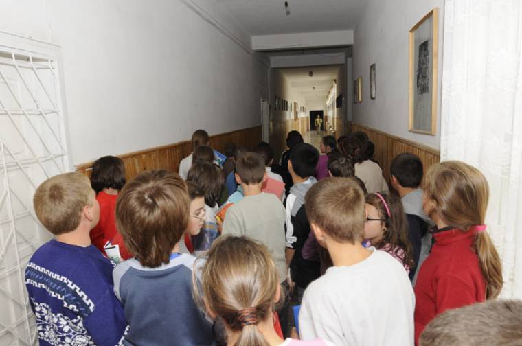 Újra benépesedtek az iskolák
