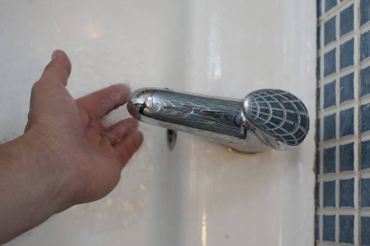 Támogatás meleg vízhez – csak távhőt használóknak