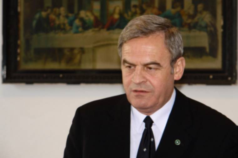 Az Antena 3-at pereli Tőkés László