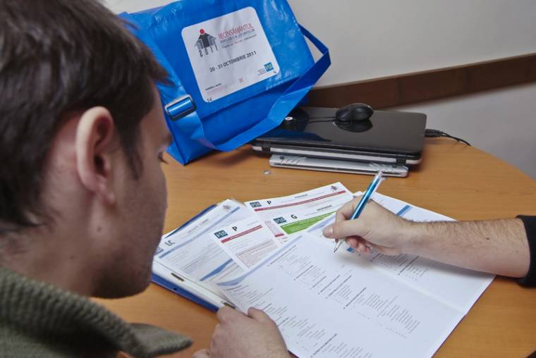 Nem csökkent húszmillió alá Románia lakossága