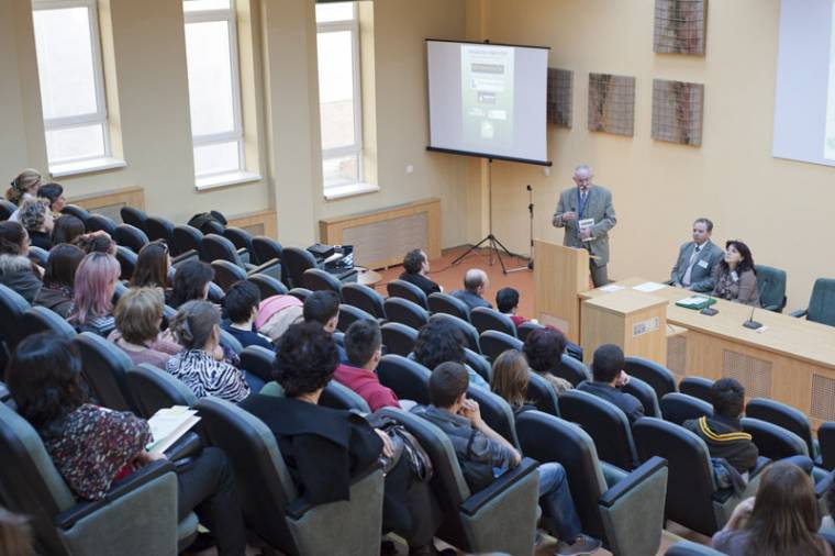 Kikezdett magyar tantárgyversenyek – tendenciózus cikkben foglalkozott az oktatási megmérettetésekkel a Romanialibera.ro portál