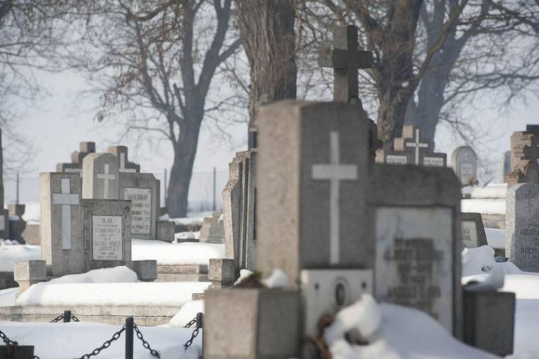 Kevés a temetkezési hely Marosvásárhelyen