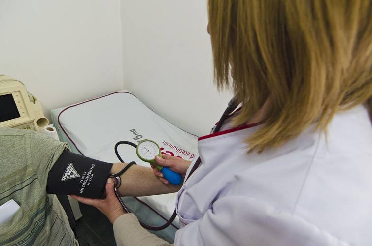 Kivitelezhetetlen az egészségügyi prevenció: nincs orvos, nincs kapacitás a megfelelő szűrésre Romániában