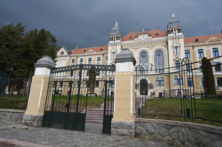 A tudományosság előszobájában