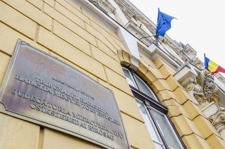 Nem oldják fel a patthelyzetet a vásárhelyi polgármester elleni bírósági eljárásban