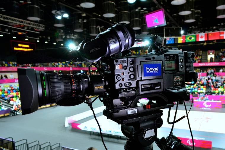 Búcsú Gundel-Takács hangjától