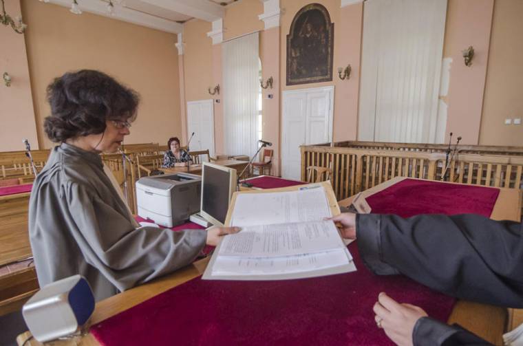 Krafft a bizonyítékok láttán is tagad