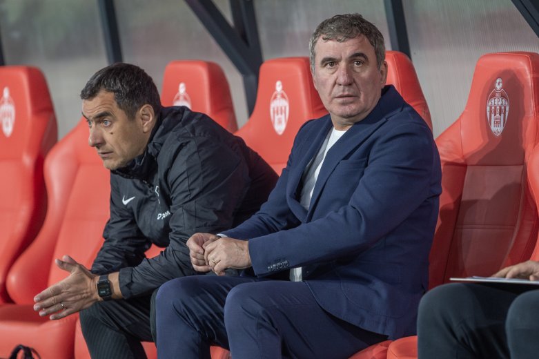 Már csak formalitás: Hagi visszatér a román fociválogatott élére