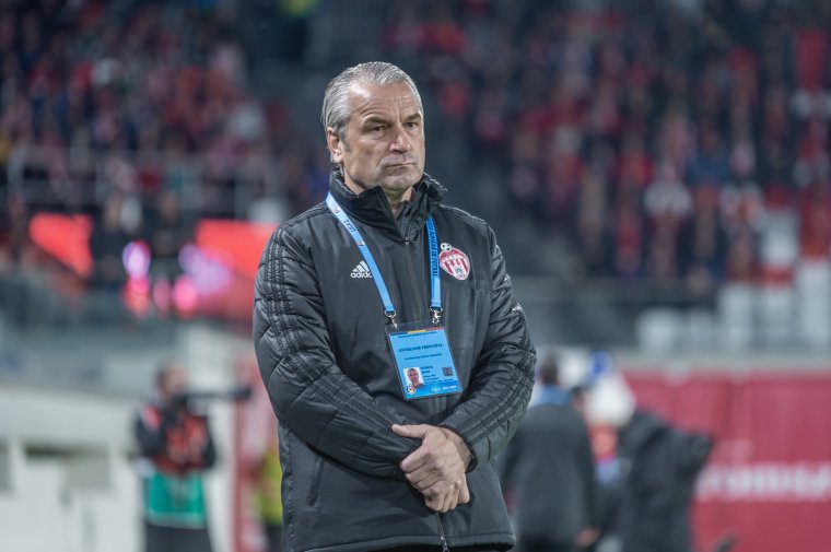 Bernd Storcknak is mennie kell a Sepsi OSK-tól