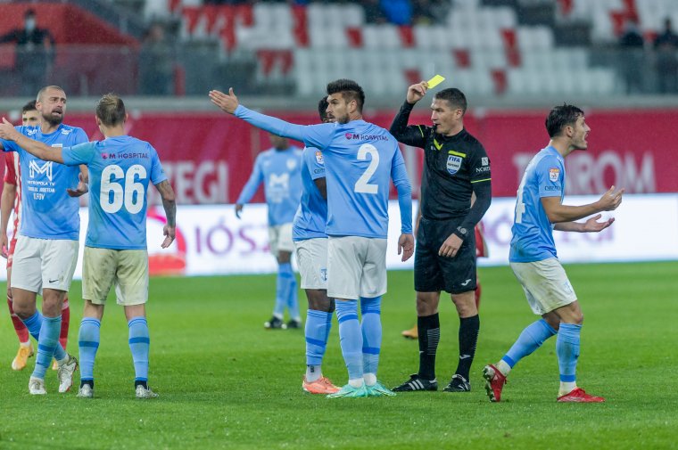 Kovács István nagykárolyi futballbíró: „a legjobb dicséret az, amikor senki nem beszél a játékvezetésről”