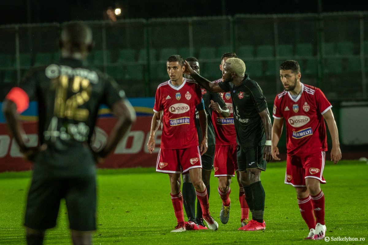 •  Fotó: Pinti Attila