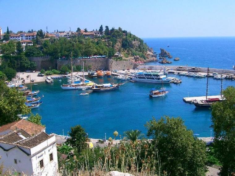 Marosvásárhely–Antalya repülőjárat