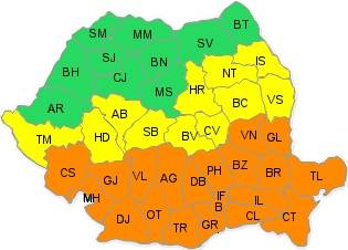 Erős havazásra figyelmeztetnek